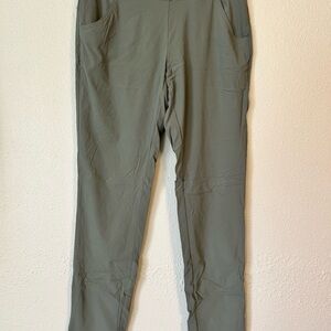Columbia Women's Olive Green stretch hiking Pant